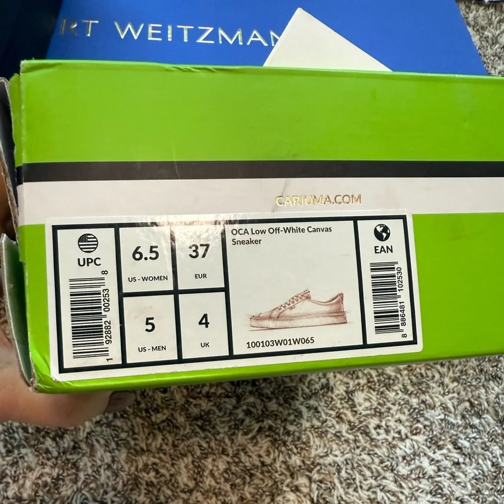 Cariuma Off-White Canvas Sneakers - Picture 3 of 3